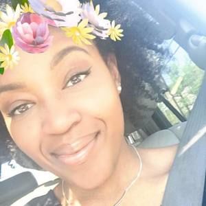 Meet your Posher, Michaela